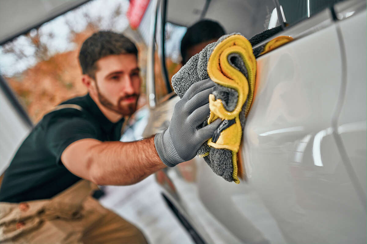 دیتیلینگ خودرو دقیقا یعنی چی؟